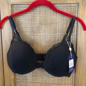 NWT Pepper Laidback Lace Bra in Black.  38B.